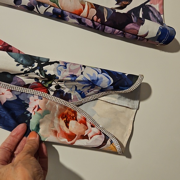 Prelude SteinMart Floral long sleeve open flare clear rhinestone rimmed Medium - Picture 10 of 10